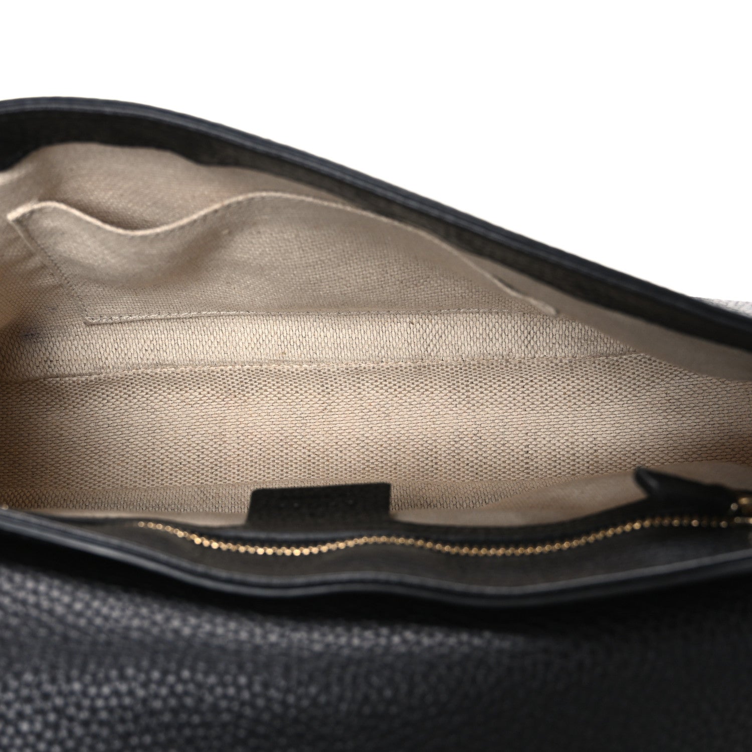Gucci Pebbled Calfskin Medium Soho Flap Crossbody Black 4 of 10