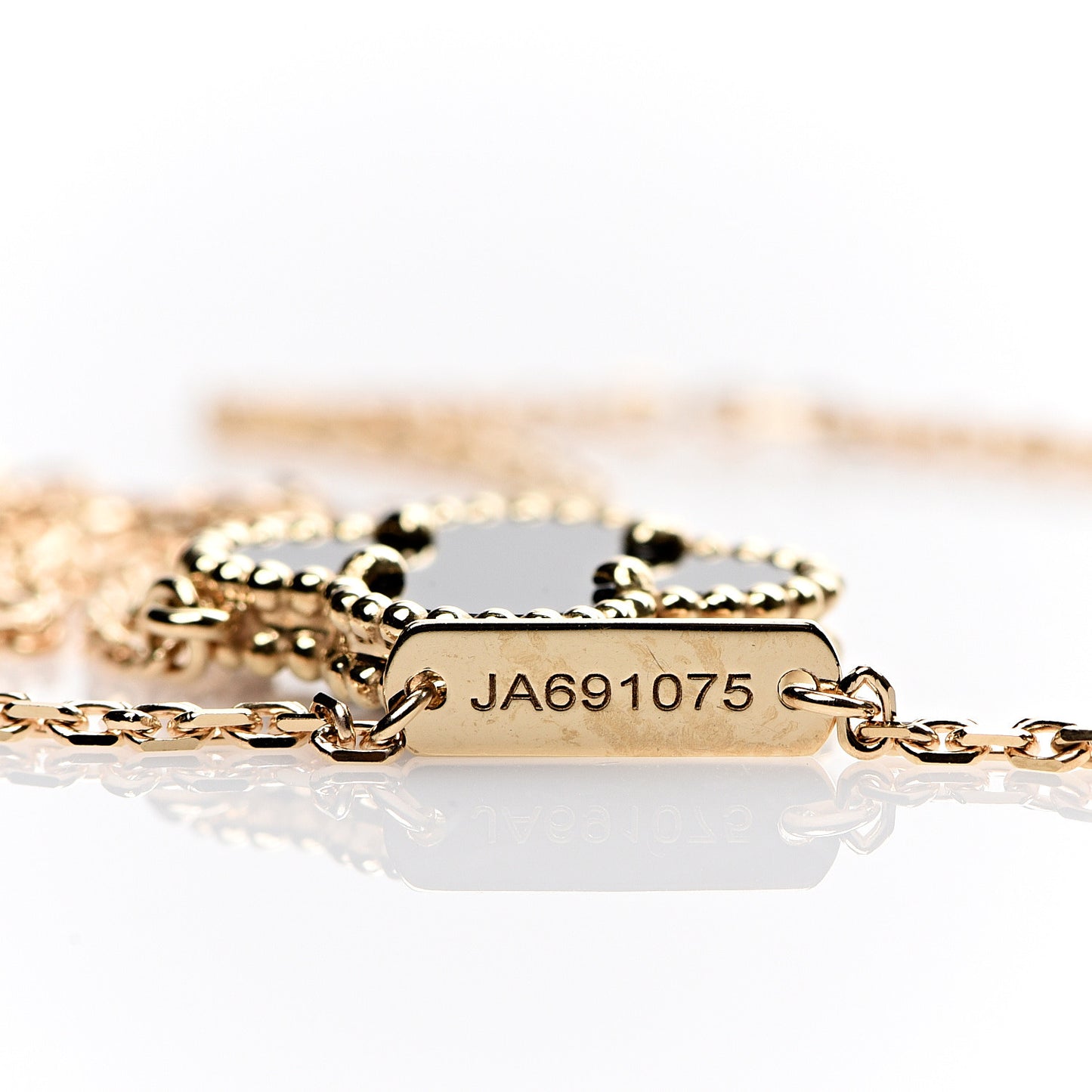 18K Yellow Gold Black Onyx Vintage Alhambra Pendant Necklace