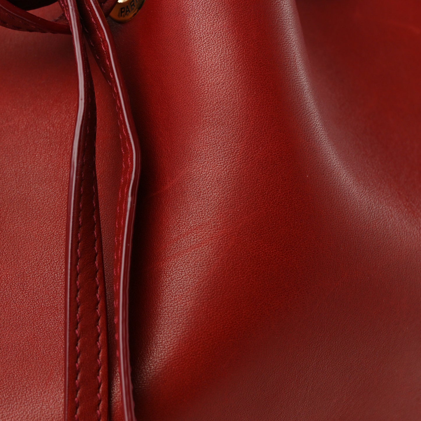 Smooth Calfskin Paris VII Large Flat Hobo Red