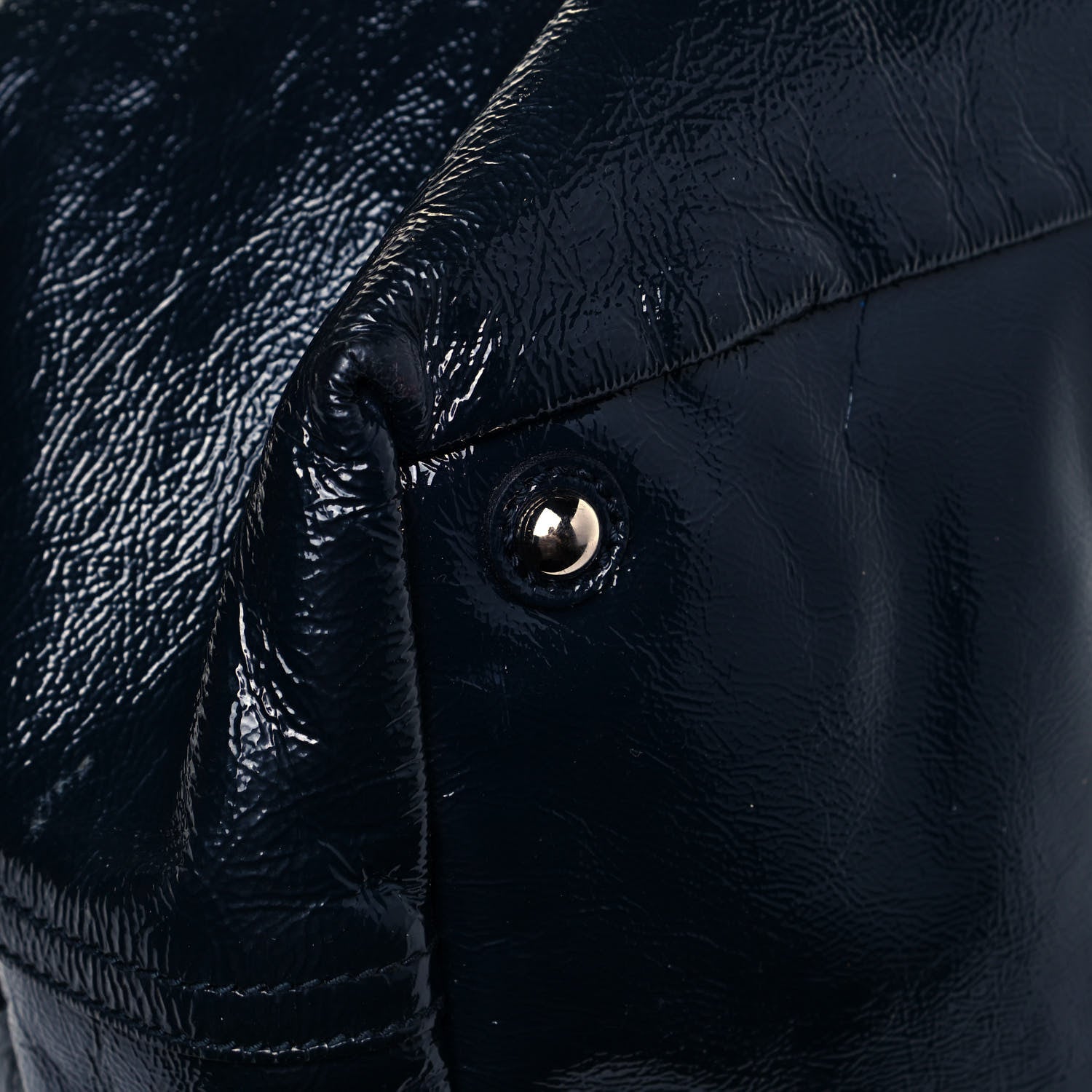 Saint Laurent Textured Patent Medium Easy Y Bag Navy 6 of 9