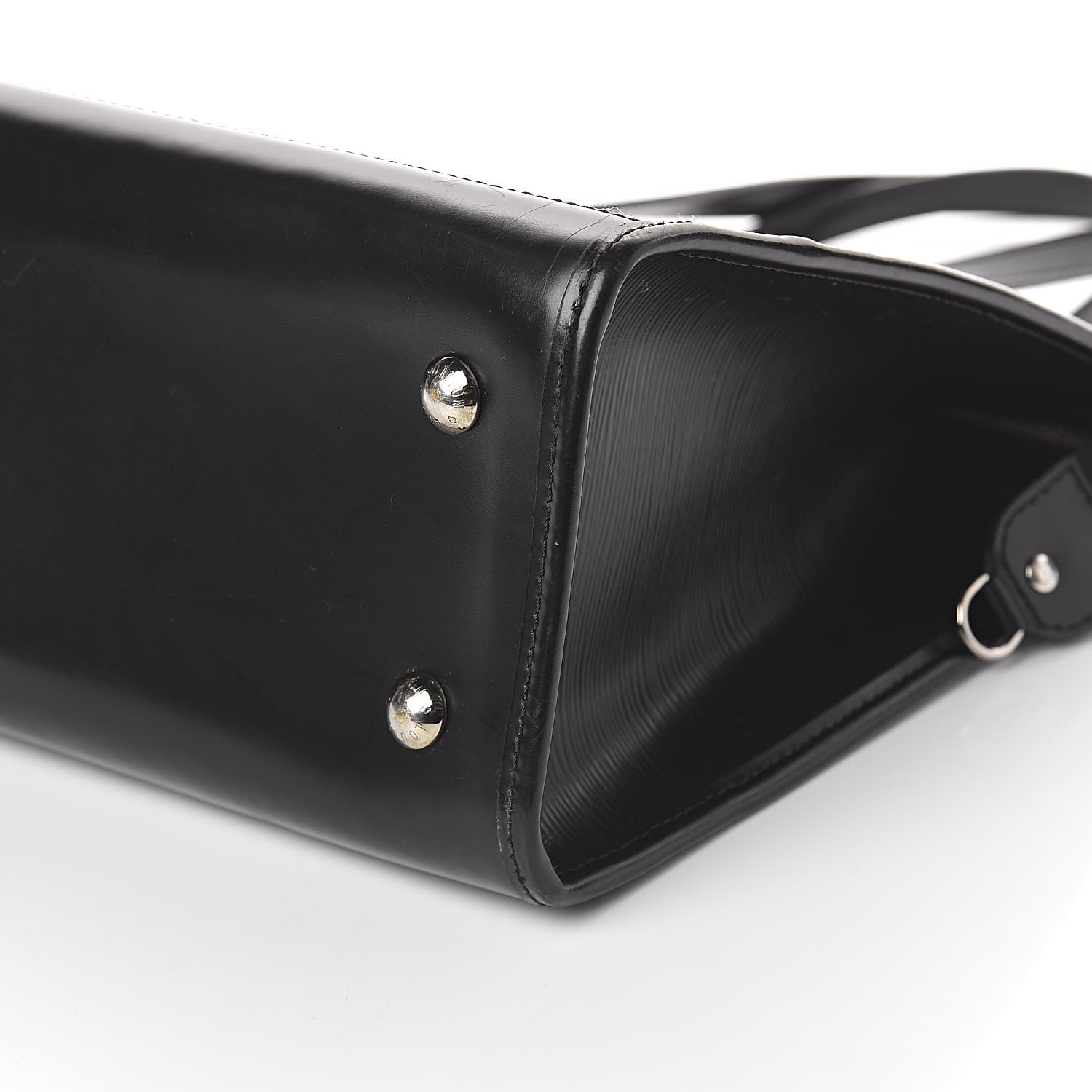 Louis Vuitton Epi Madeleine GM Black 8 of 8