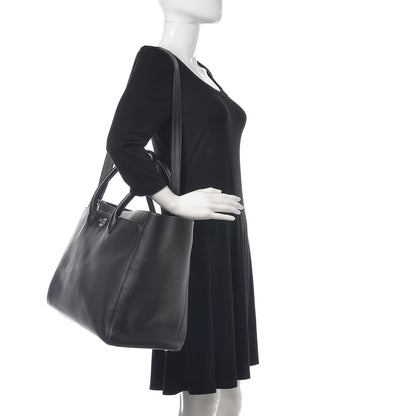 Chanel Calfskin XXL Cerf Tote Black 2 of 11