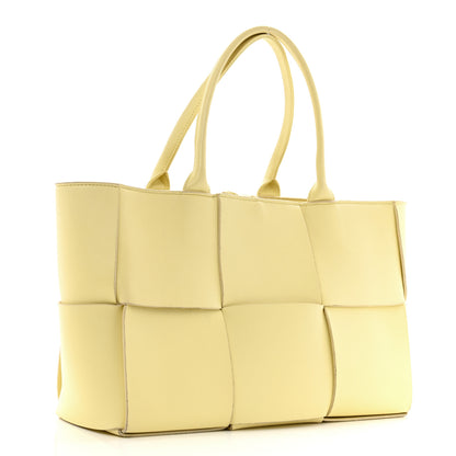 Bottega Veneta Nappa Maxi Intrecciato Medium Arco Tote Ice Cream 4 of 14