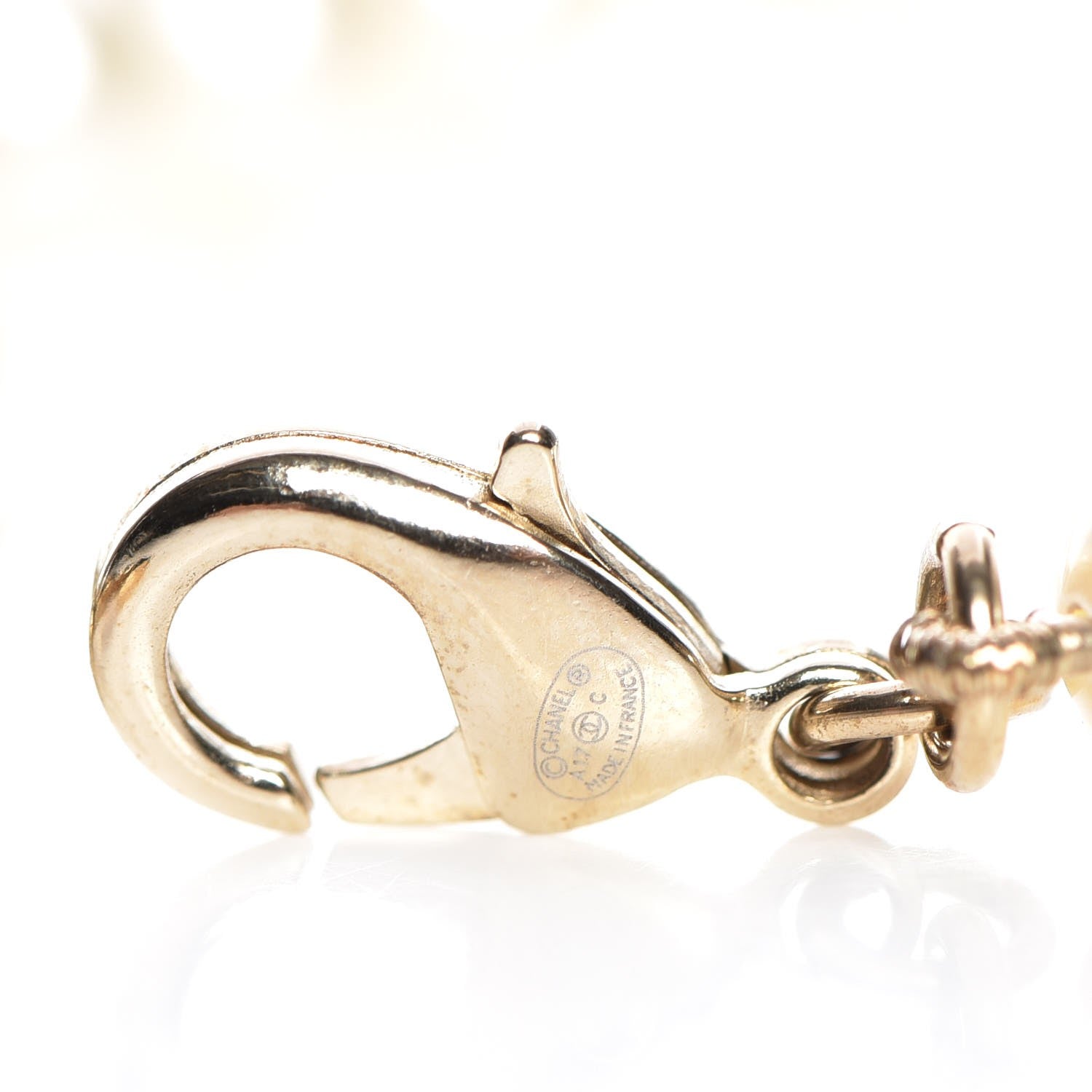 Chanel Pearl Star CC Bracelet Gold 5 of 6
