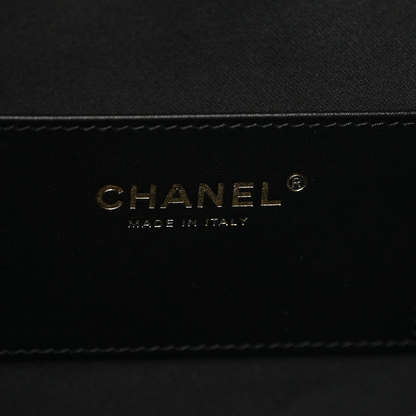 Caviar Quilted Medium Chanel 25 Handbag Black