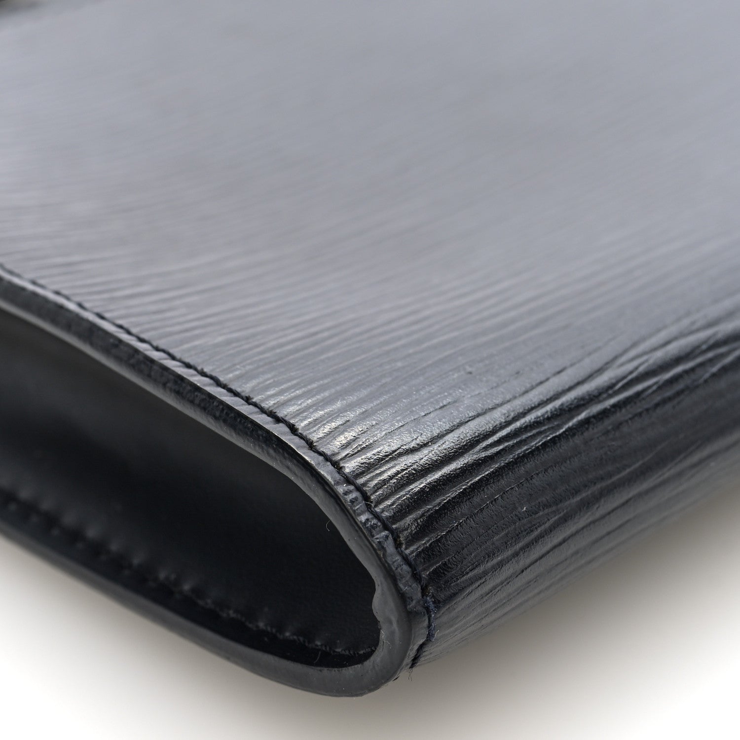 Louis Vuitton Epi Pochette Accessories 24 Black 8 of 9