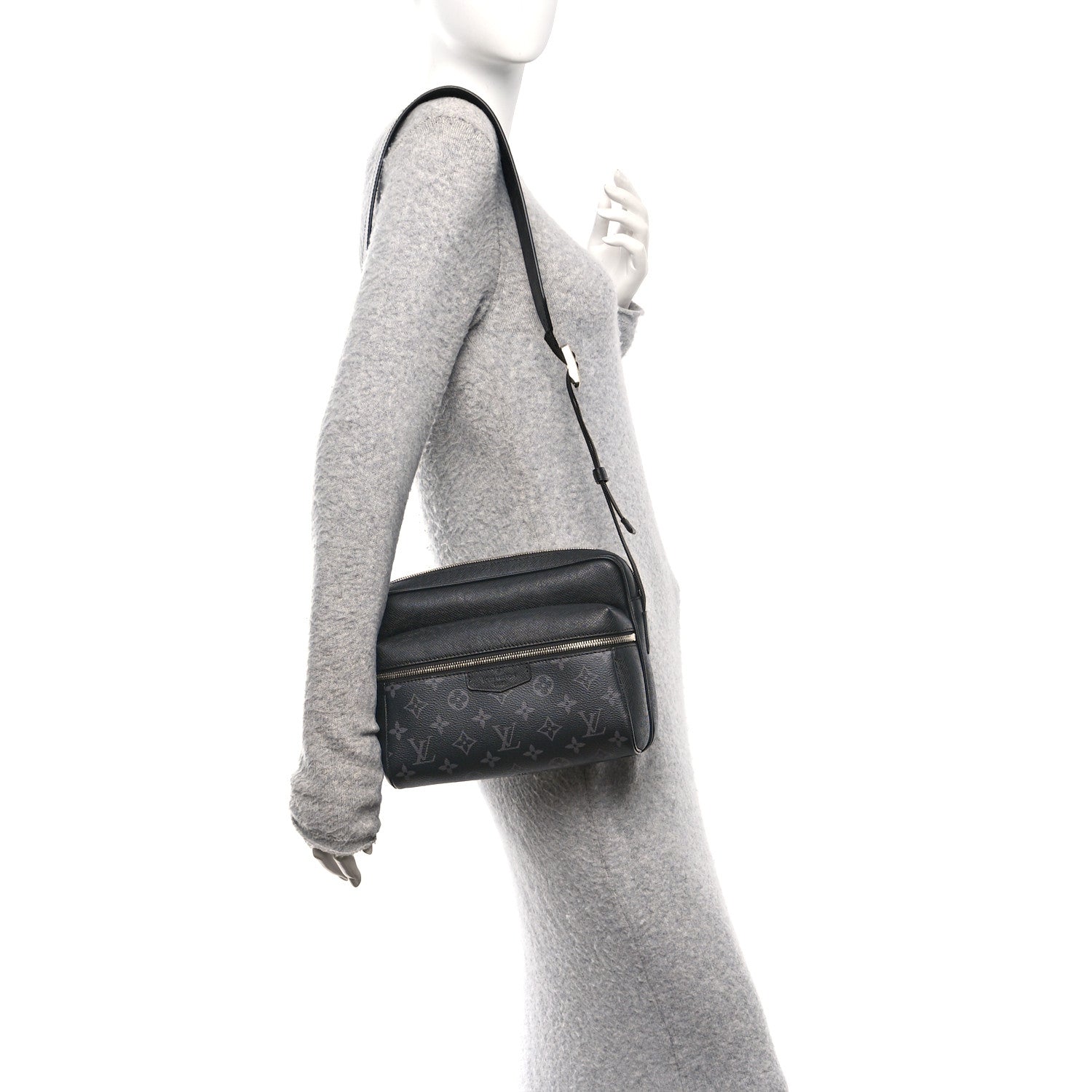 Louis Vuitton Taiga Monogram Eclipse Outdoor Messenger Black 3 of 17