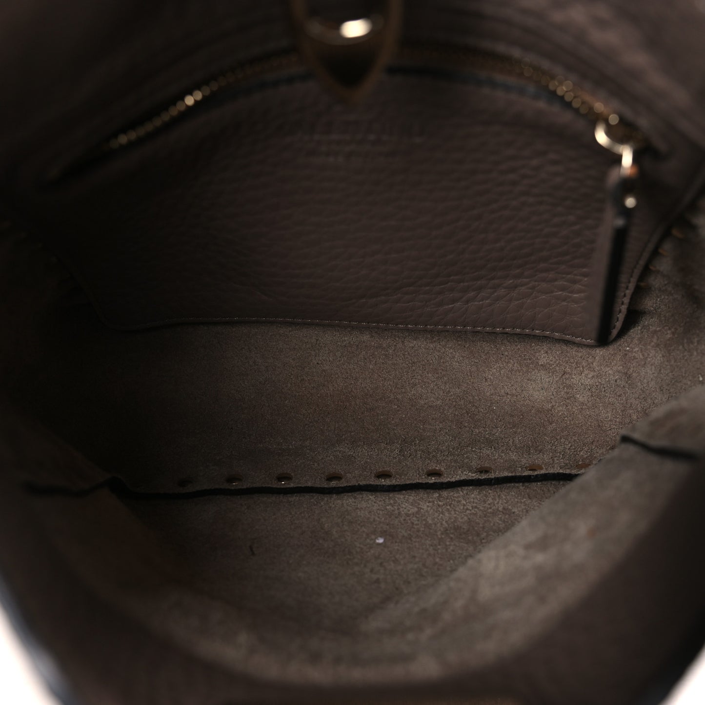 Pebbled Calfskin Mini Rockstud Flip-Lock Messenger Bag Poudre