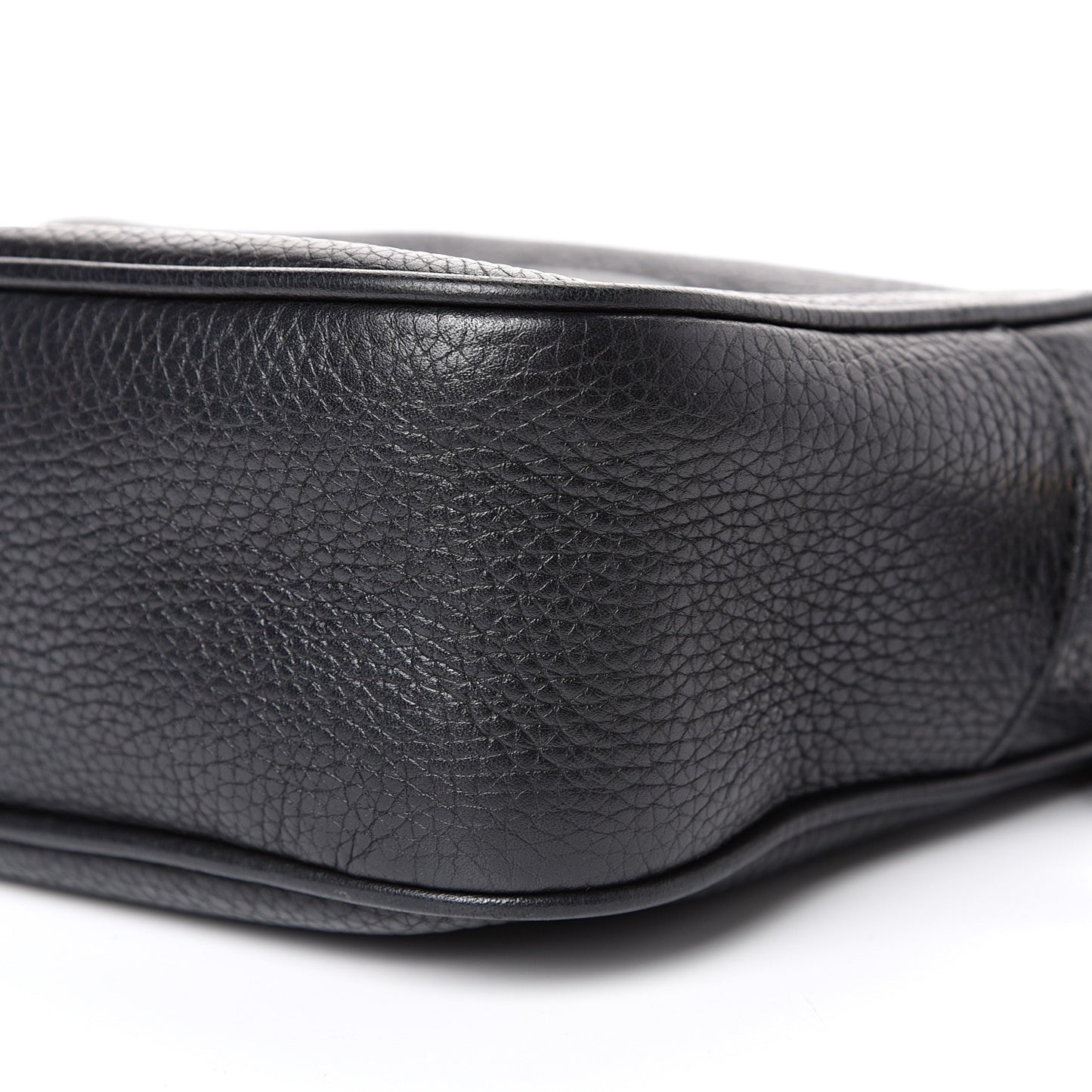 Pebbled Calfskin Small Soho Disco Bag Black