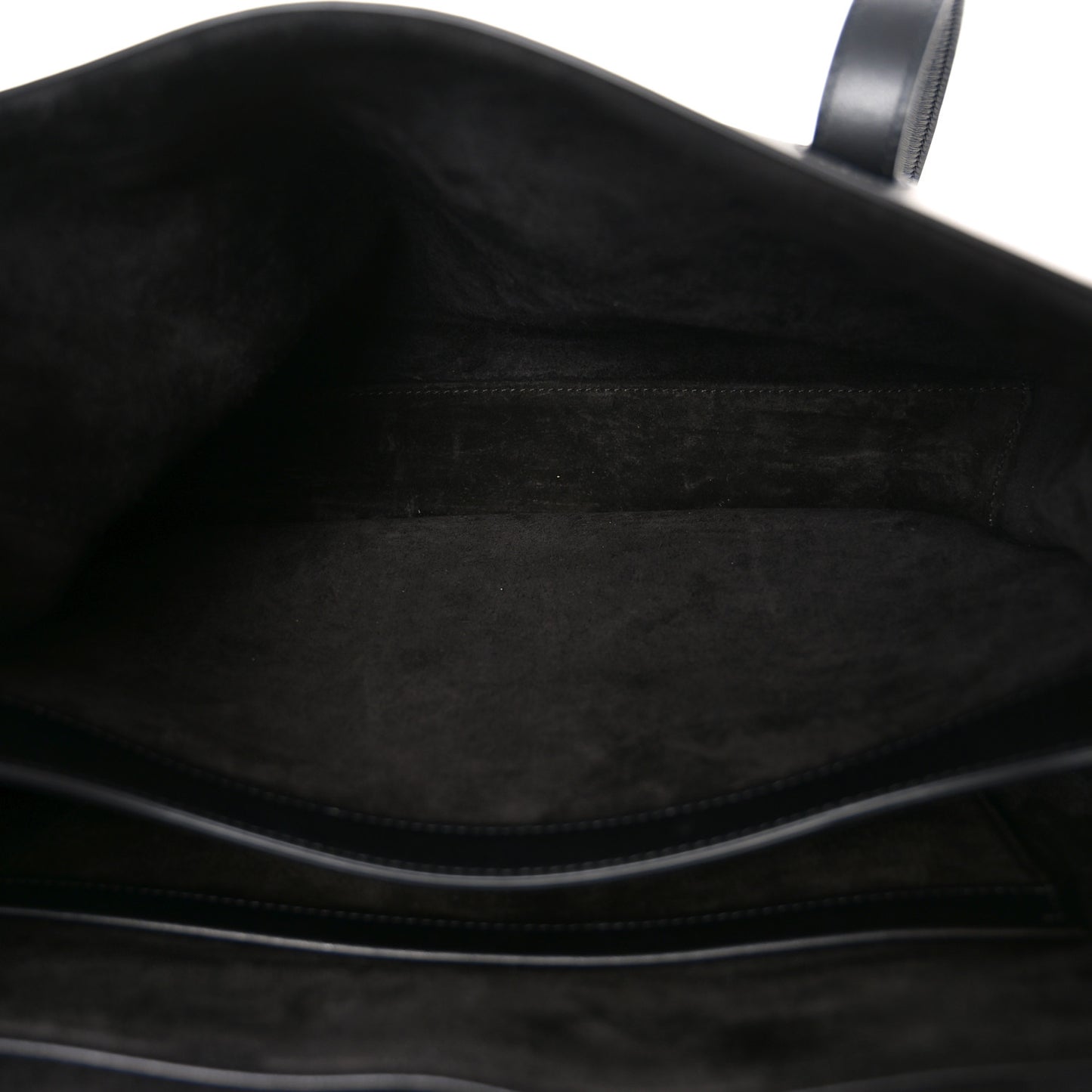 Smooth Calfskin Medium Soft 16 Bag Black