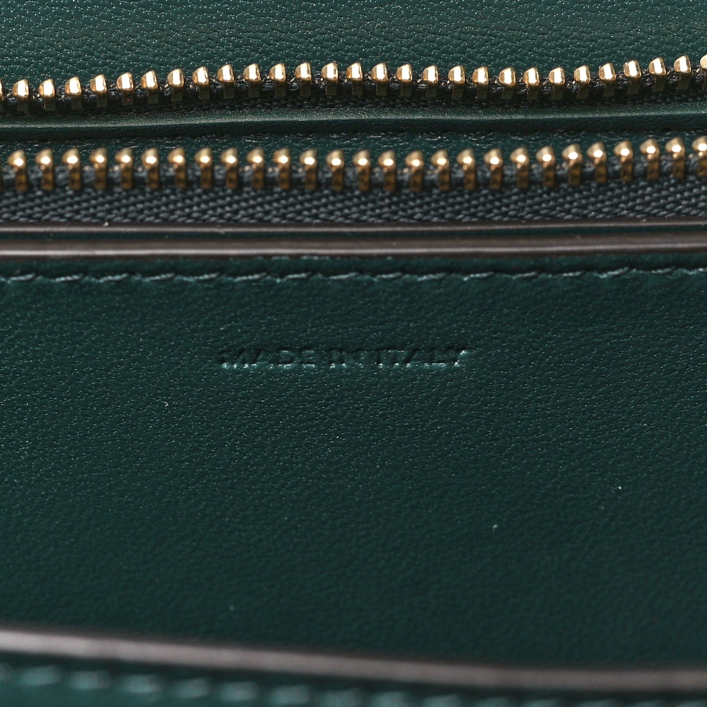 Box Calfskin Medium Classic Box Flap Bag Amazone