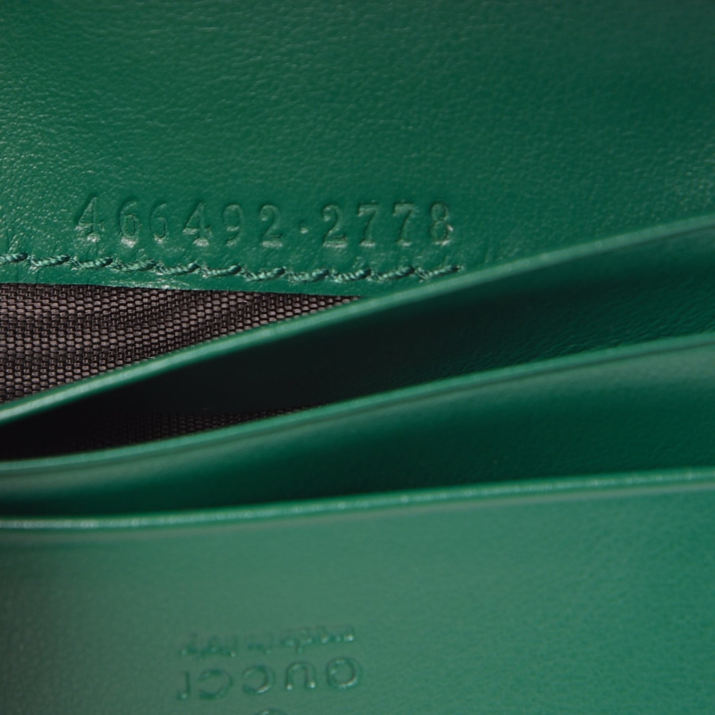Calfskin Matelasse GG Marmont Card Case Wallet Emerald