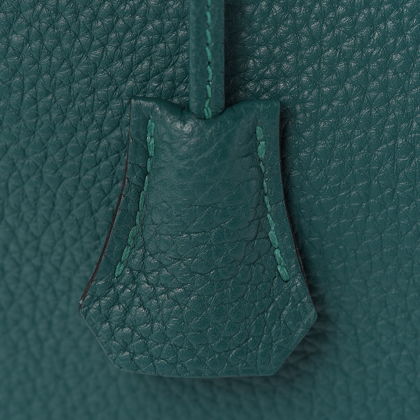 Togo Kelly Retourne 35 Malachite
