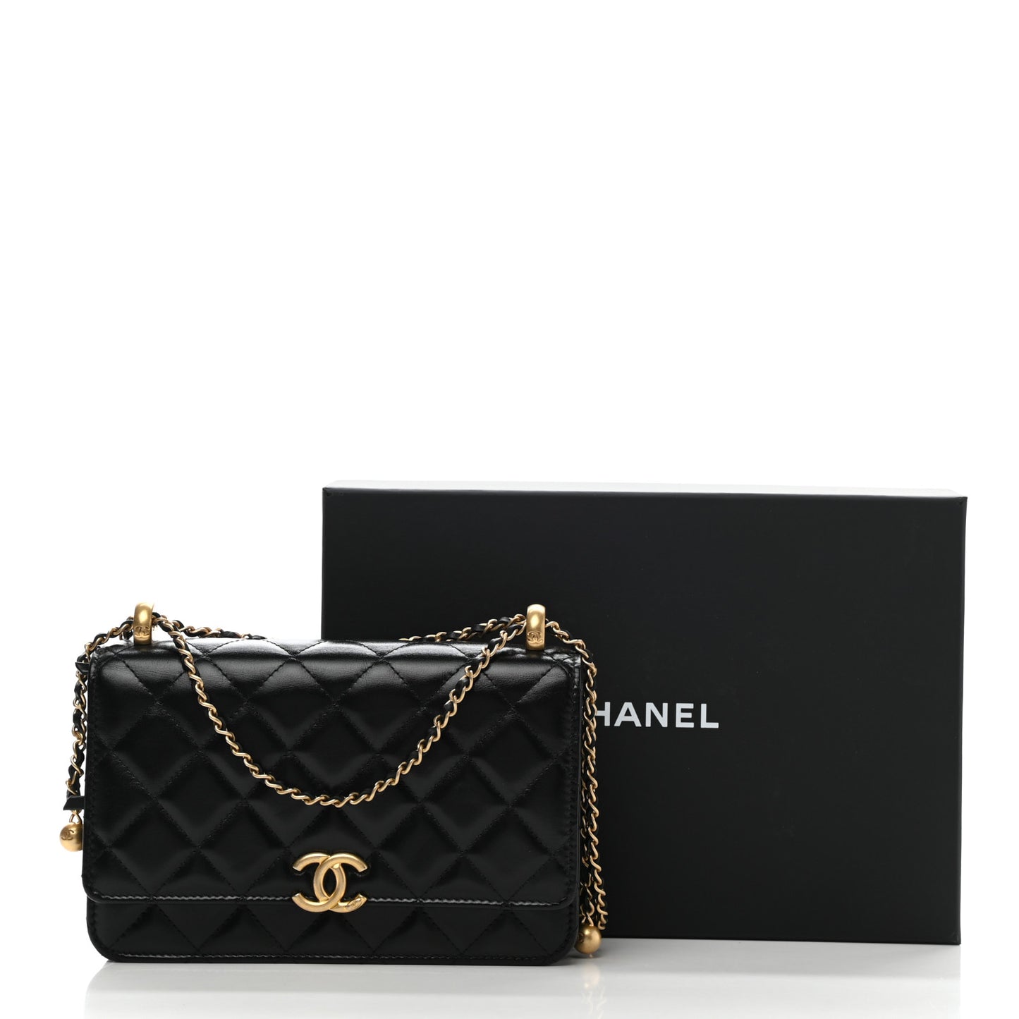 Calfskin Quilted Perfect Fit Wallet On Chain WOC Black