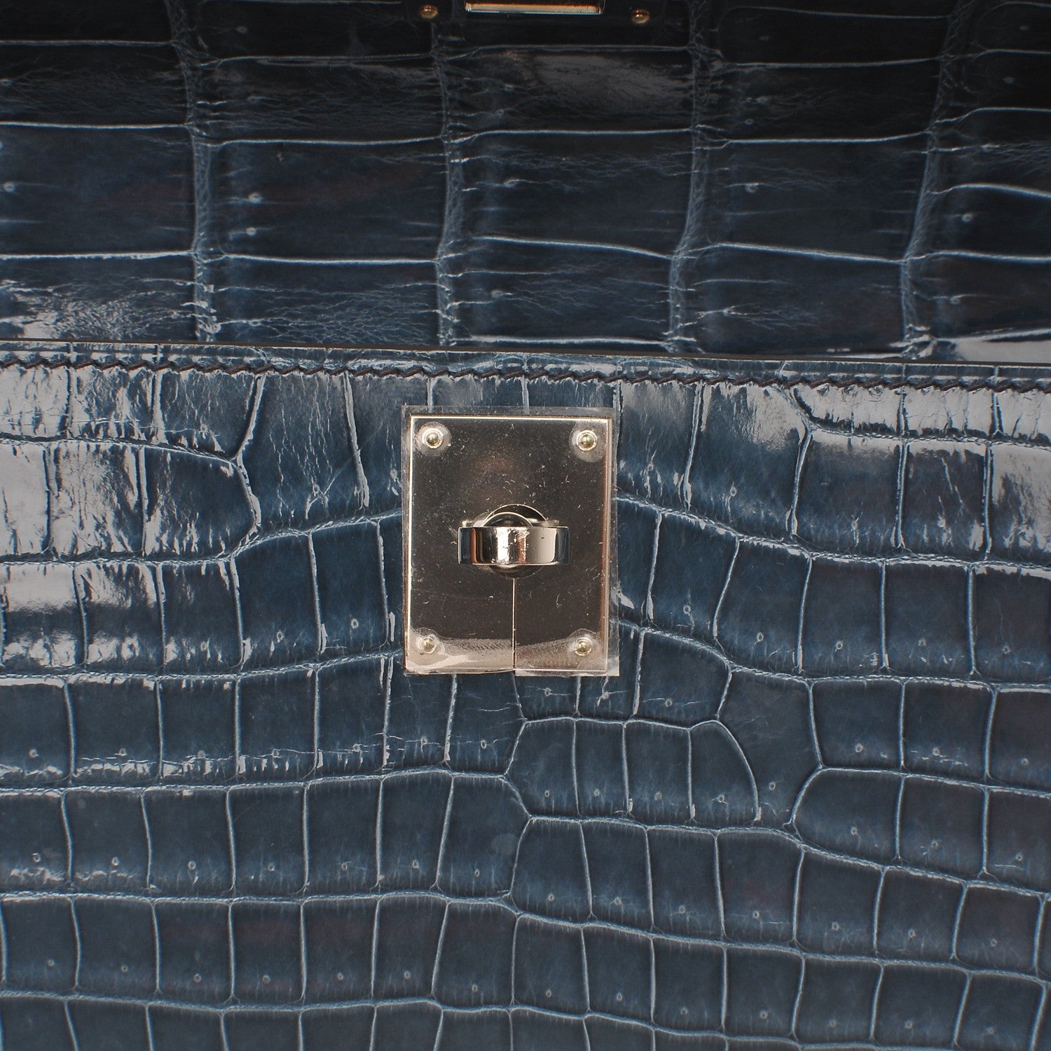 Hermes Shiny Niloticus Crocodile Kelly Cut Pochette Blue Jean 33 of 38