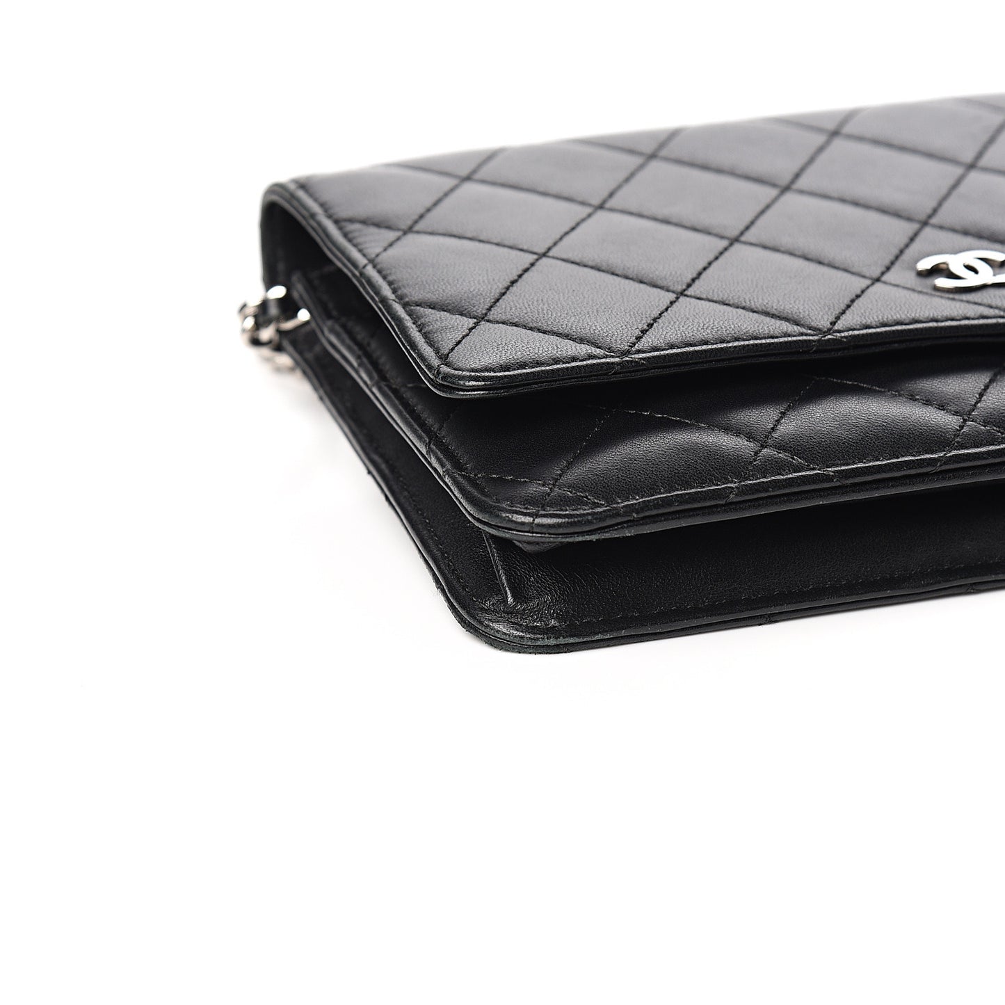 Lambskin Quilted Wallet On Chain WOC Black