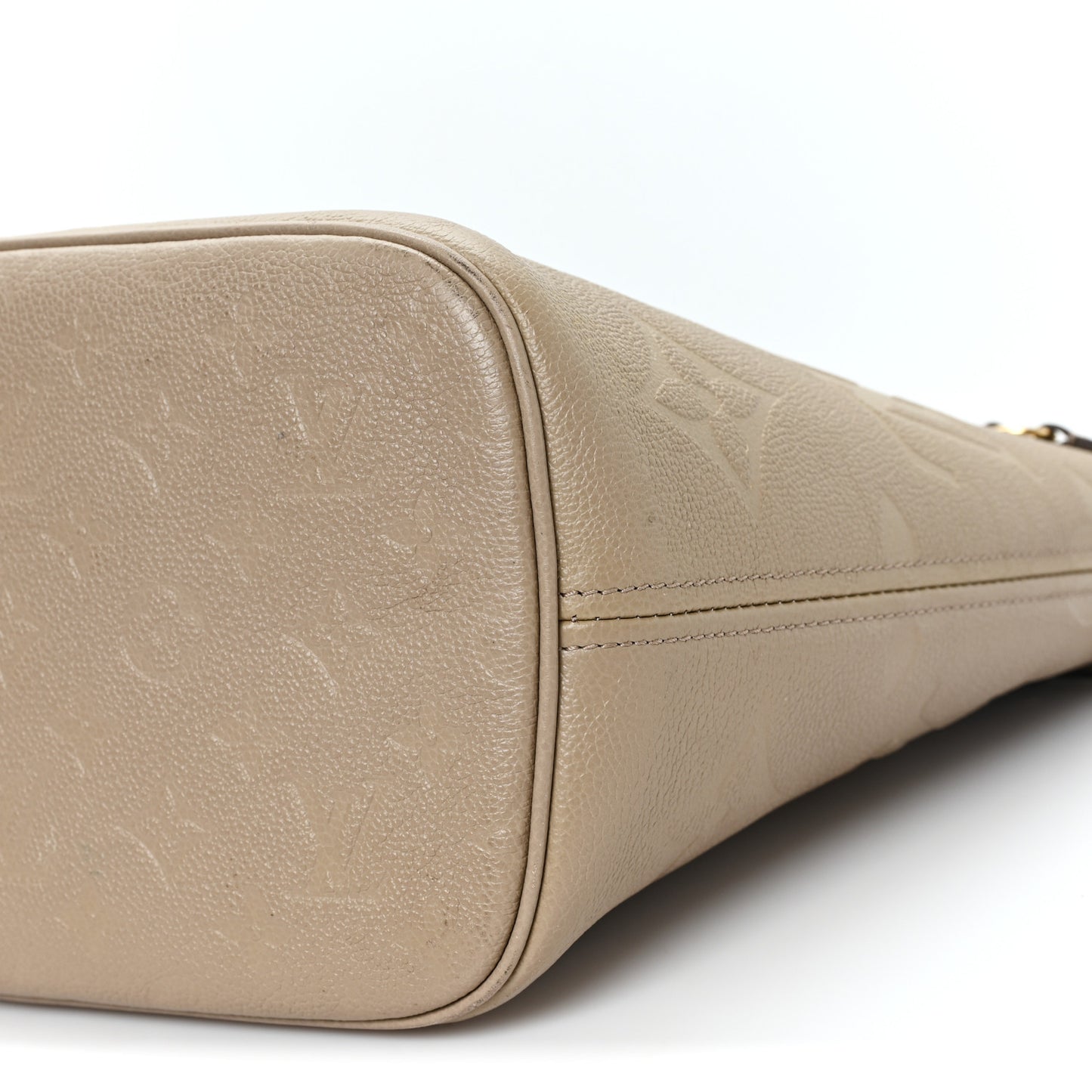 Empreinte Monogram Giant Neverfull MM Tourterelle