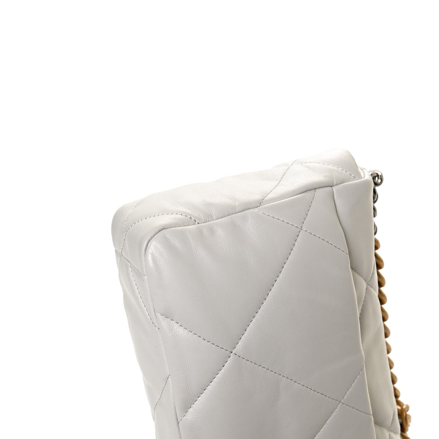 Chanel Goatskin Quilted Medium Chanel 19 Flap White 11 of 13
