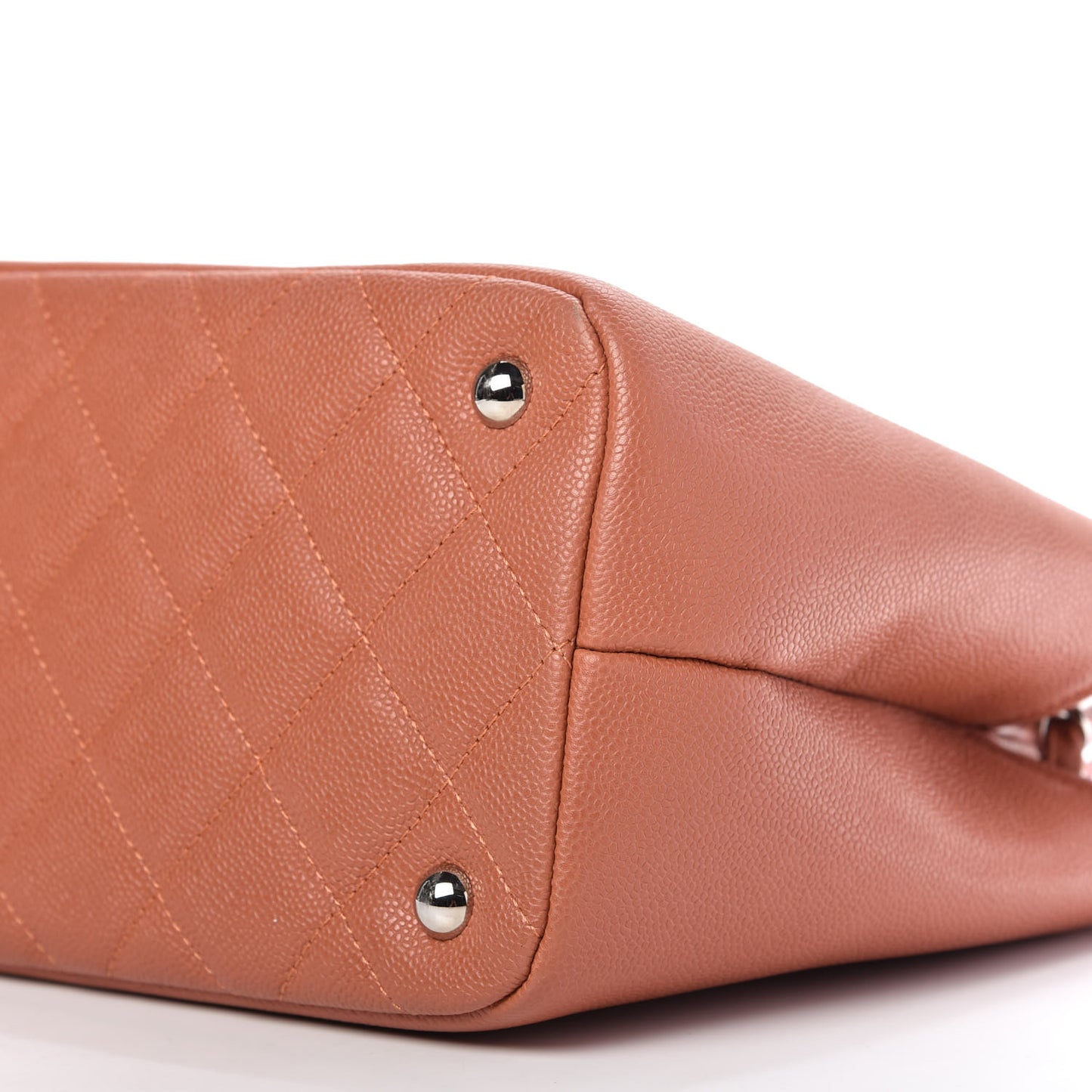 Caviar Quilted Timeless CC Soft Tote Light Red
