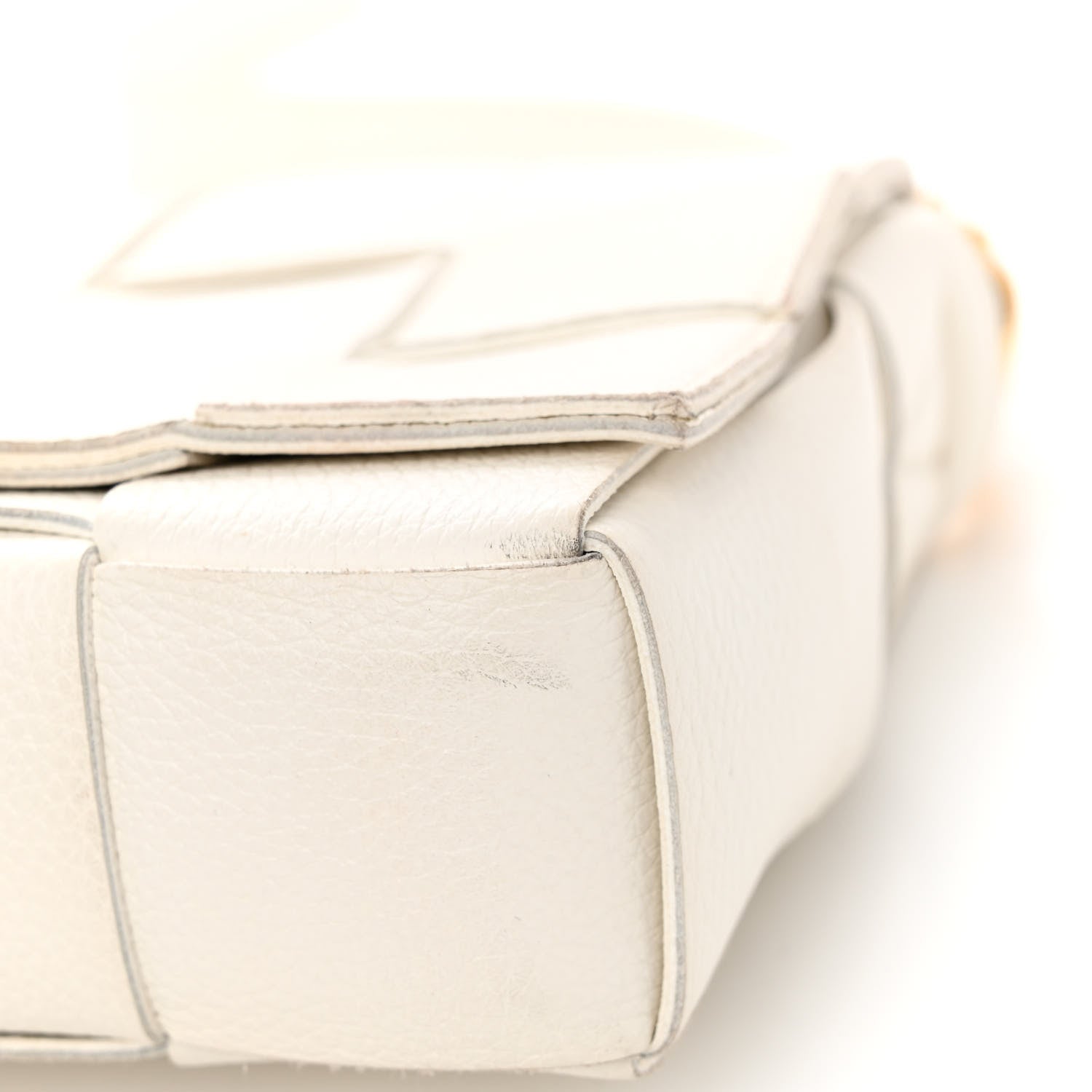 Bottega Veneta Grained Calfskin Maxi Intrecciato Cassette Crossbody Bag White 14 of 17