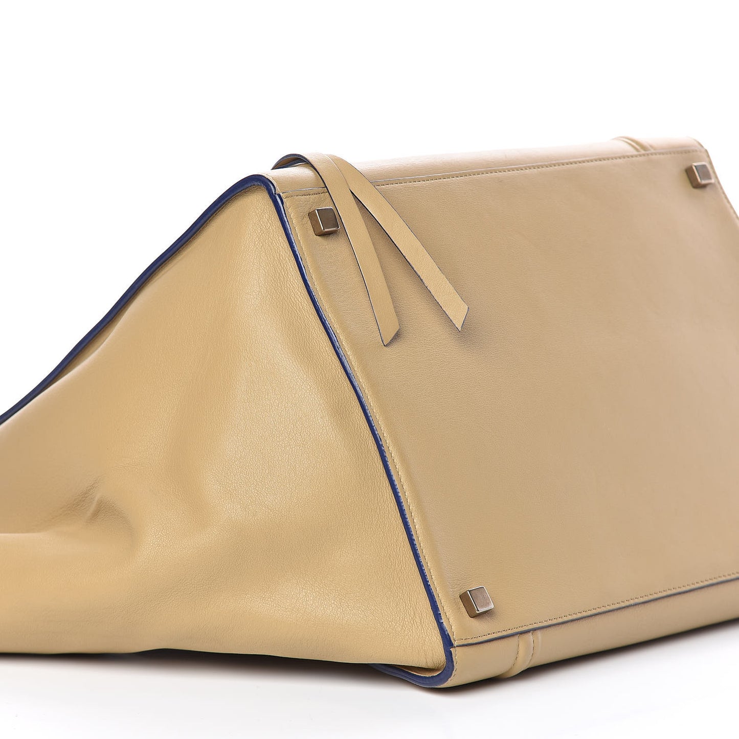 Smooth Calfskin Medium Phantom Luggage Sand