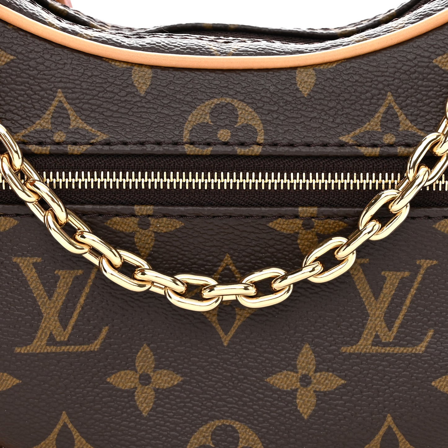 Monogram Loop