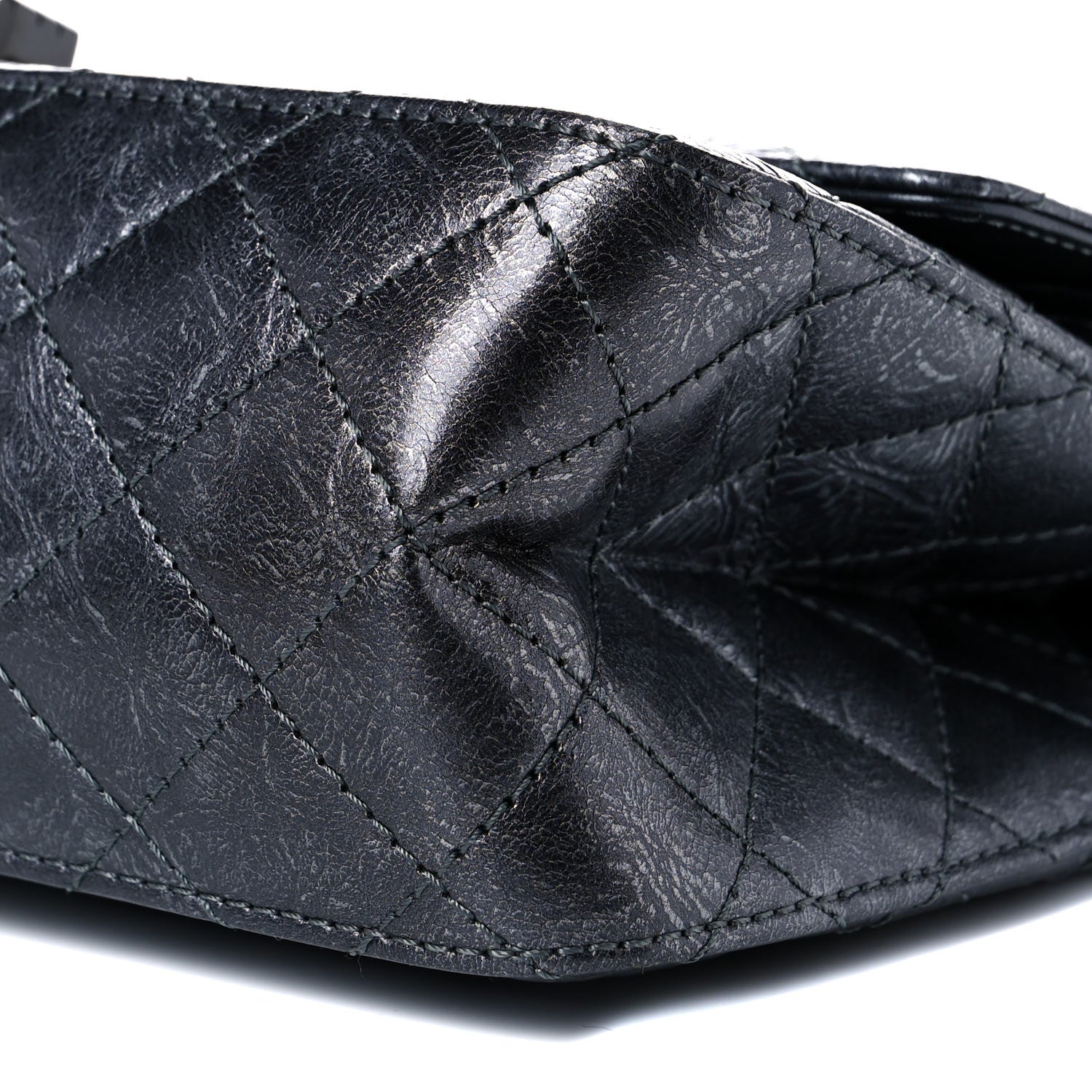 Chanel Metallic Crumpled Calfskin Quilted 2.55 Reissue 226 Flap Charcoal 9 of 12