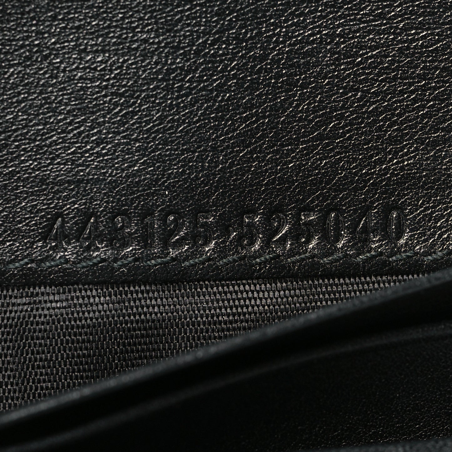 Calfskin Matelasse GG Marmont Card Case Black