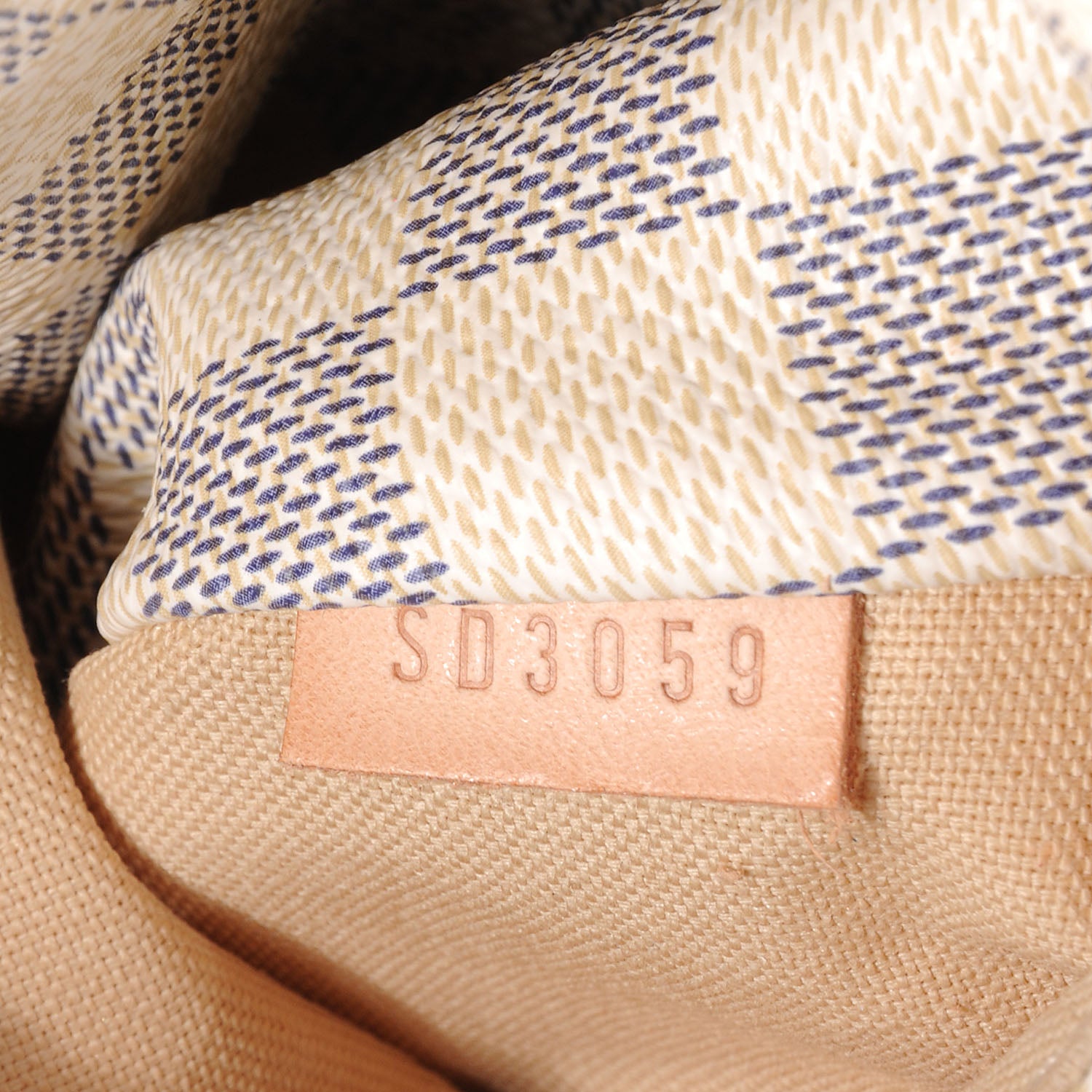 Louis Vuitton Damier Azur Totally PM 6 of 7