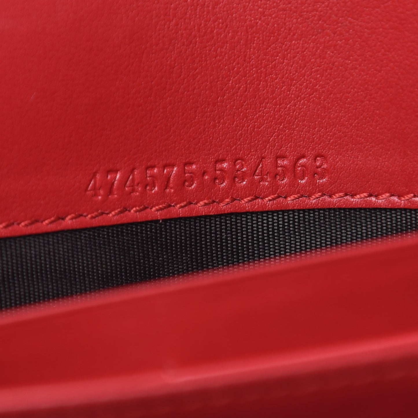 Calfskin Matelasse GG Marmont Chain Wallet Hibiscus Red