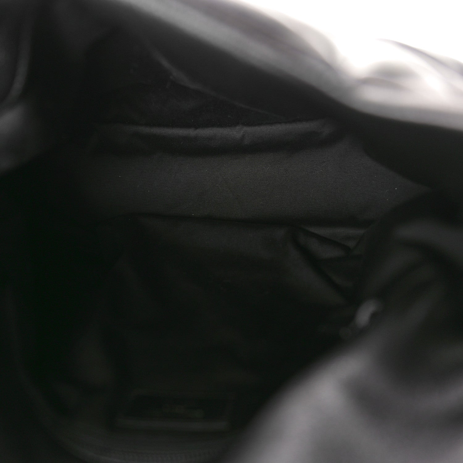 Saint Laurent Lambskin Quilted Monogram Monochrome Medium Loulou Puffer Chain Satchel Black 5 of 10