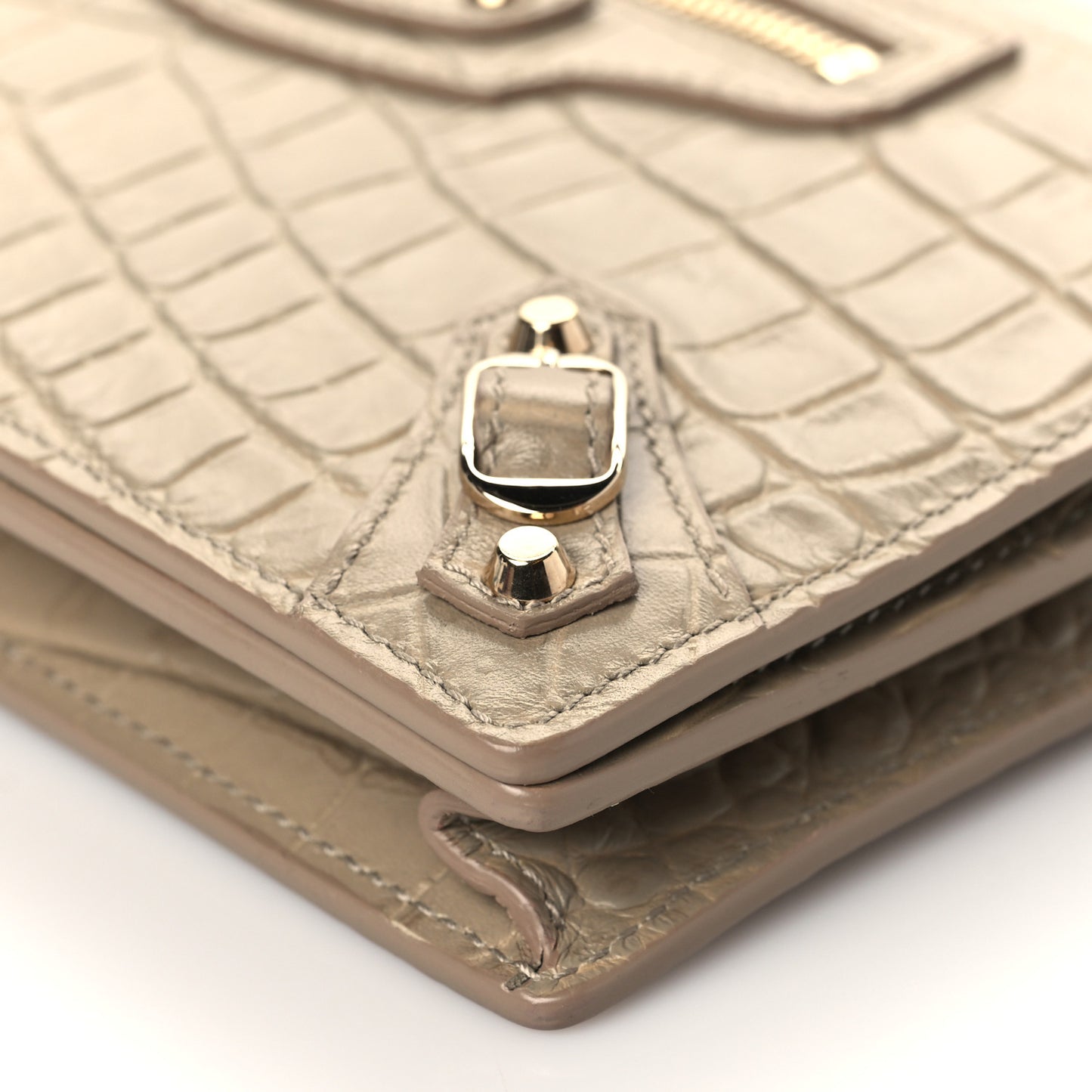 Calfskin Crocodile Embossed Classic Gold Hardware Wallet on Chain Beige Latte