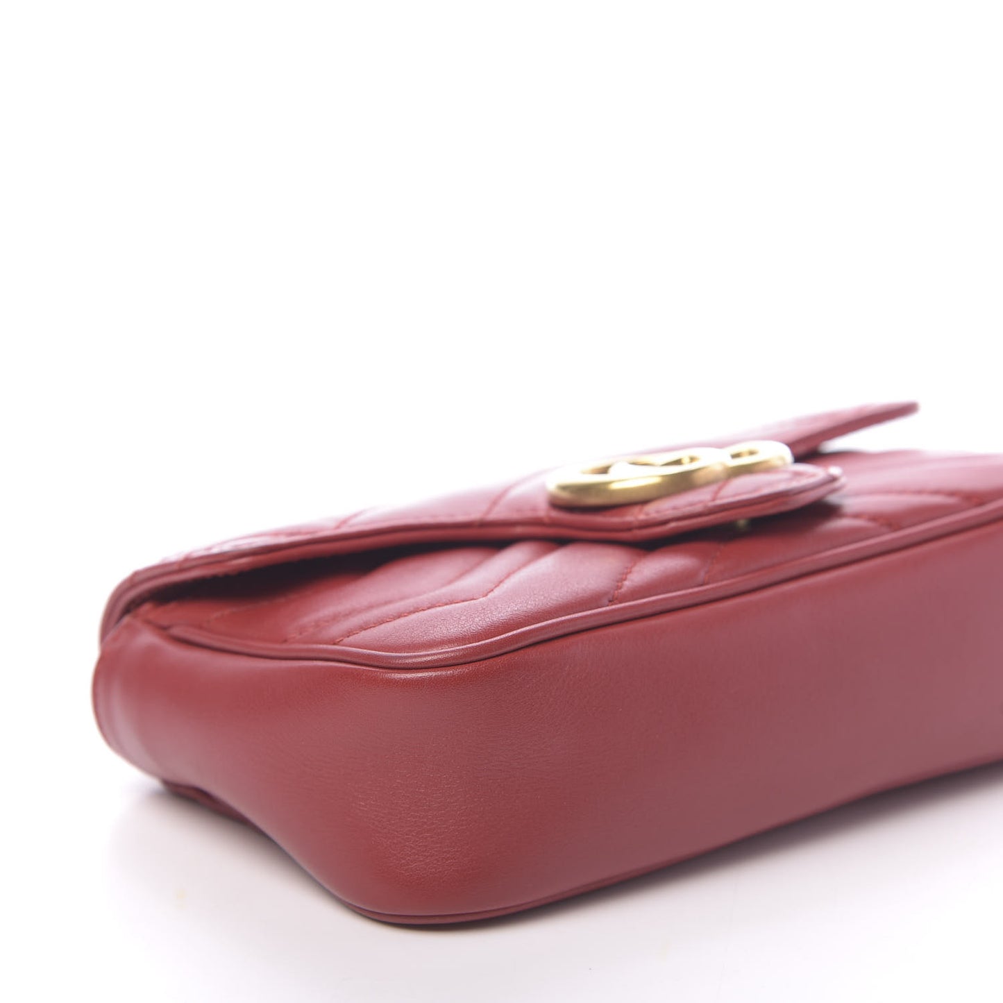 Calfskin Matelasse Super Mini GG Marmont Shoulder Bag Hibiscus Red