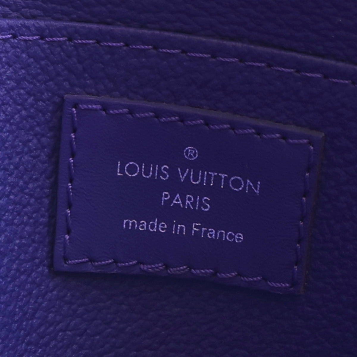 Louis Vuitton Epi Toiletry Pouch 19 Figue 6 of 10