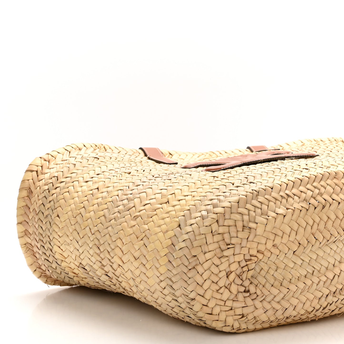 Raffia Calfskin Triomphe Medium Panier Tan