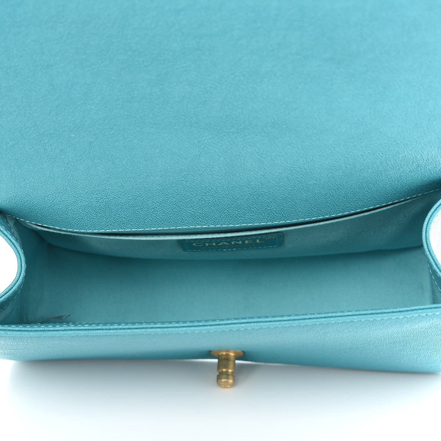 Caviar Quilted Medium Boy Flap Turquoise