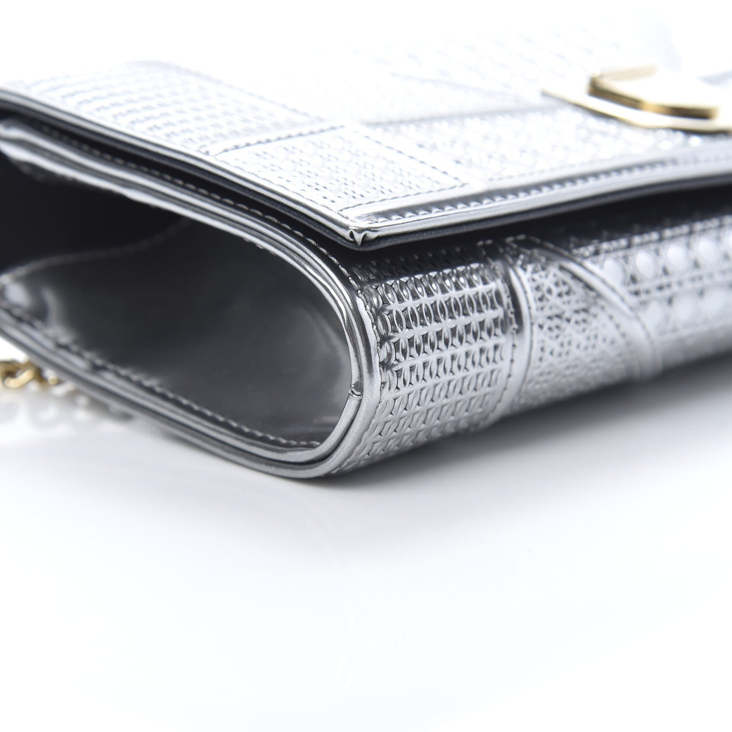Christian Dior Metallic Patent Micro-Cannage Diorama Croisiere Chain Wallet Silver 9 of 11