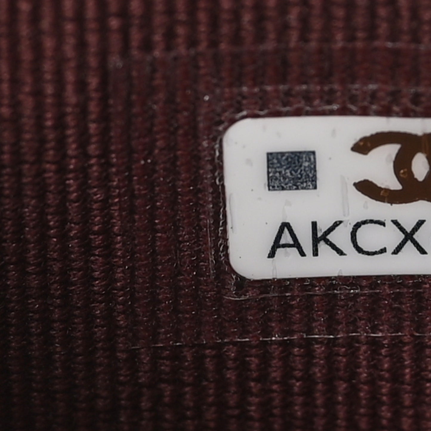 Caviar Quilted Flap Card Holder On Chain Black