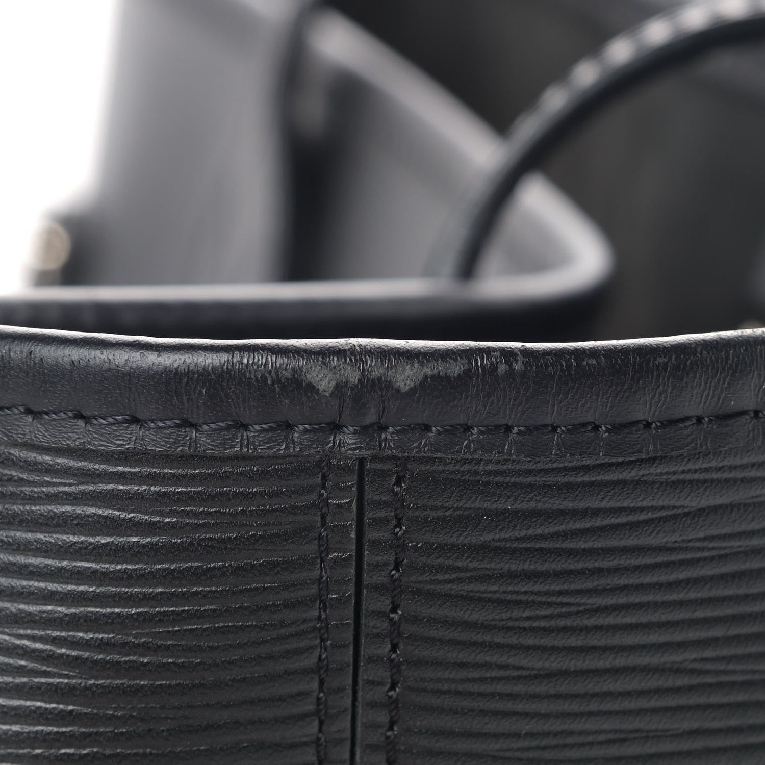 Louis Vuitton Epi Neverfull MM Black 16 of 16