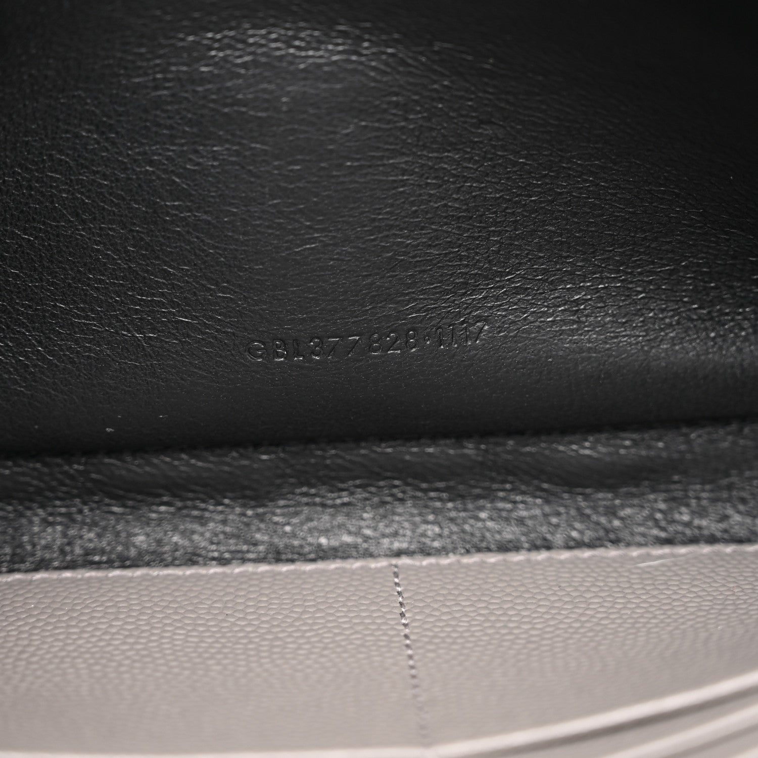 Saint Laurent Grain De Poudre Matelasse Chevron Monogram Chain Wallet Fog 7 of 11