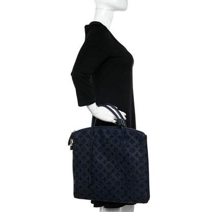 Louis Vuitton Monogram Addiction Vertical Lockit MM Blue 2 of 10