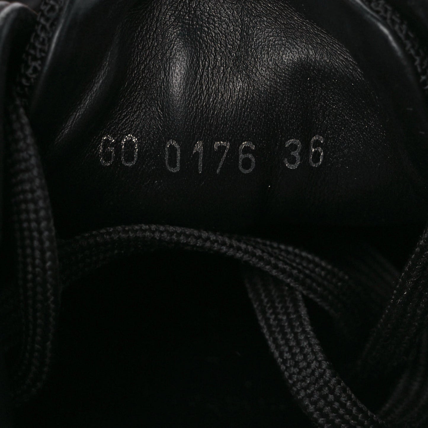 Calfskin Run Away Sneakers 36 Black