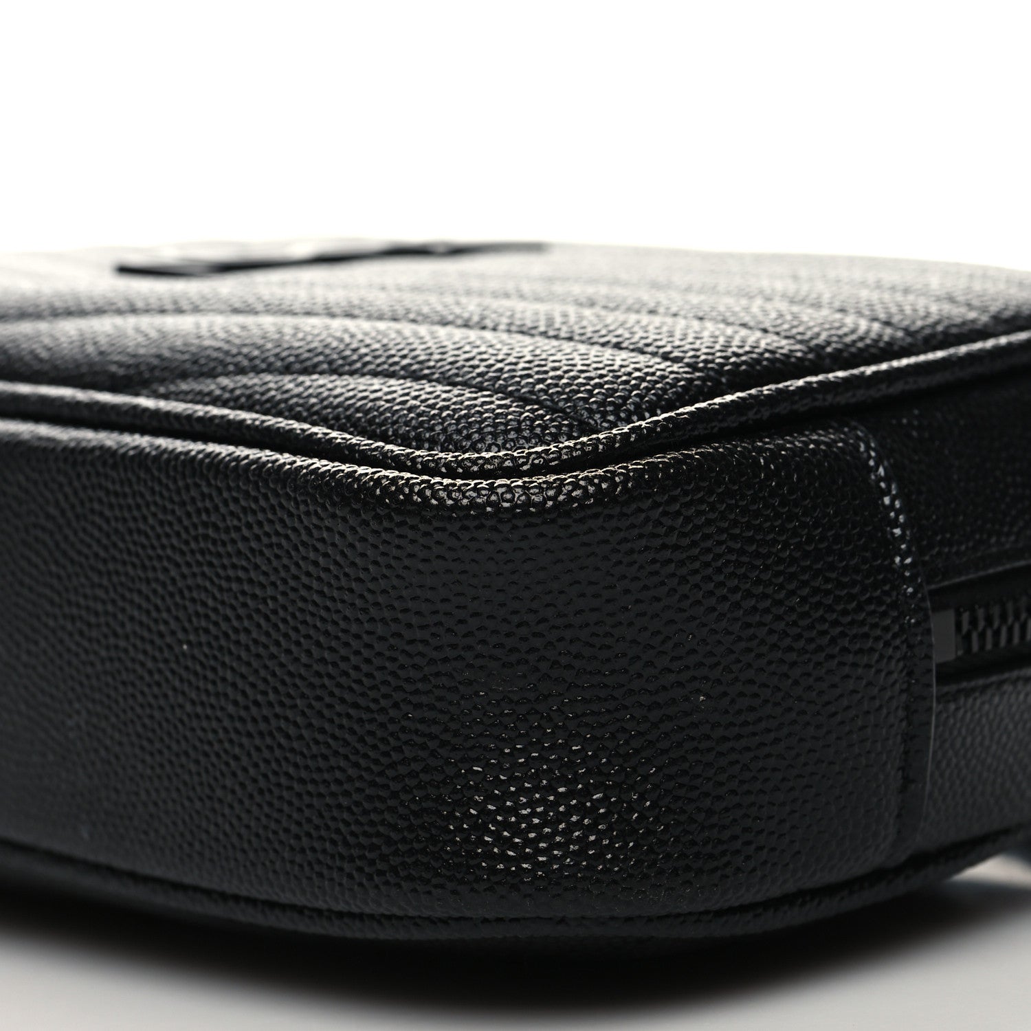 Saint Laurent Grain De Poudre Matelasse Monochrome Monogram Mini Lou Camera Bag Black 10 of 11