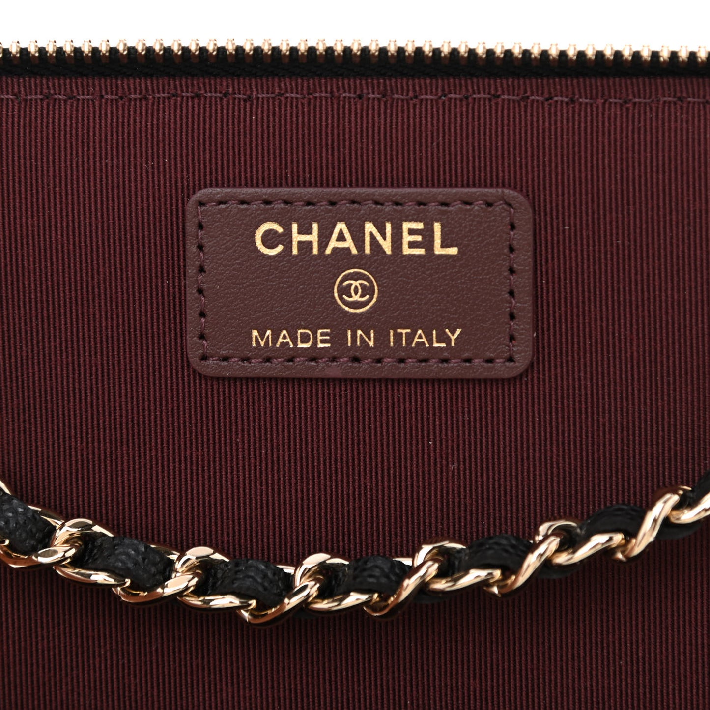 Caviar Quilted Small Vanity Case With Chain Black