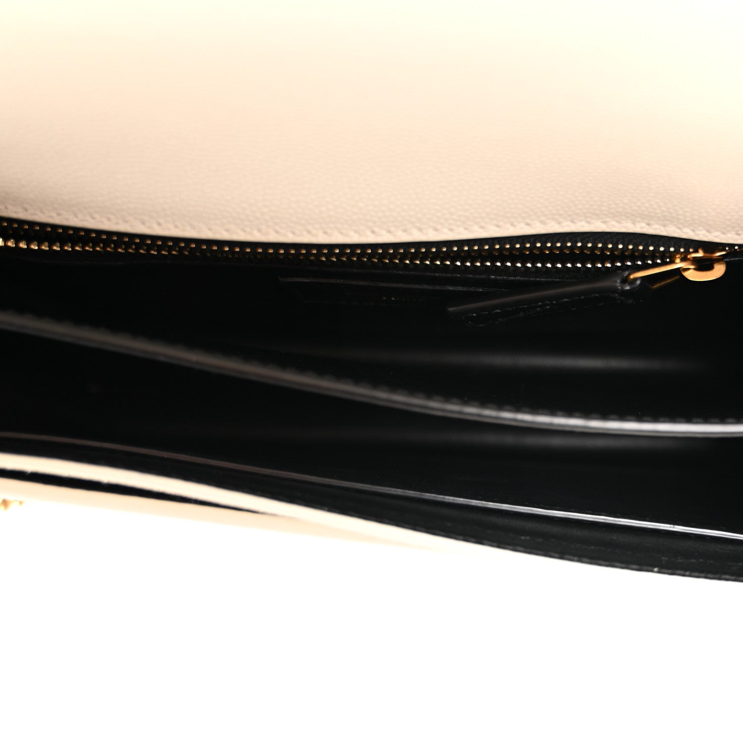 Saint Laurent Calfskin Monogram Cassandra Clasp Bag Porcellana 5 of 14