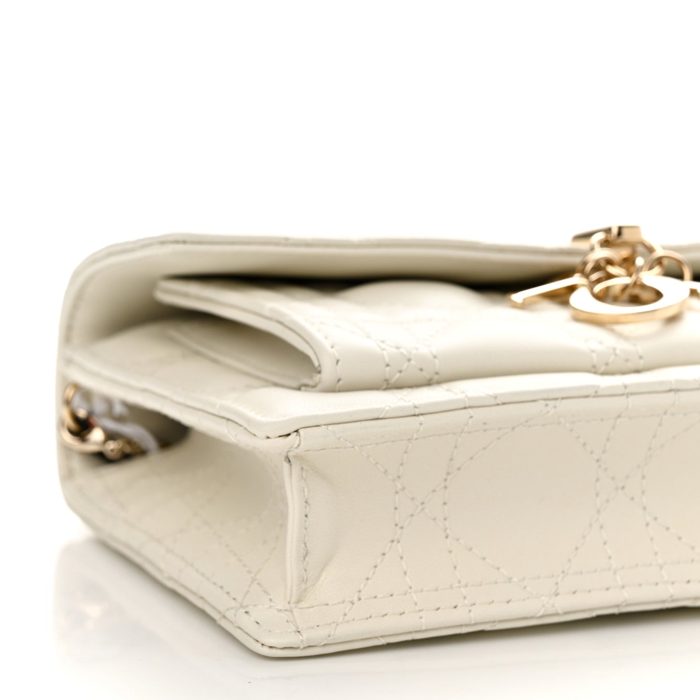Lambskin Cannage Lady Dior Chain Pouch Latte