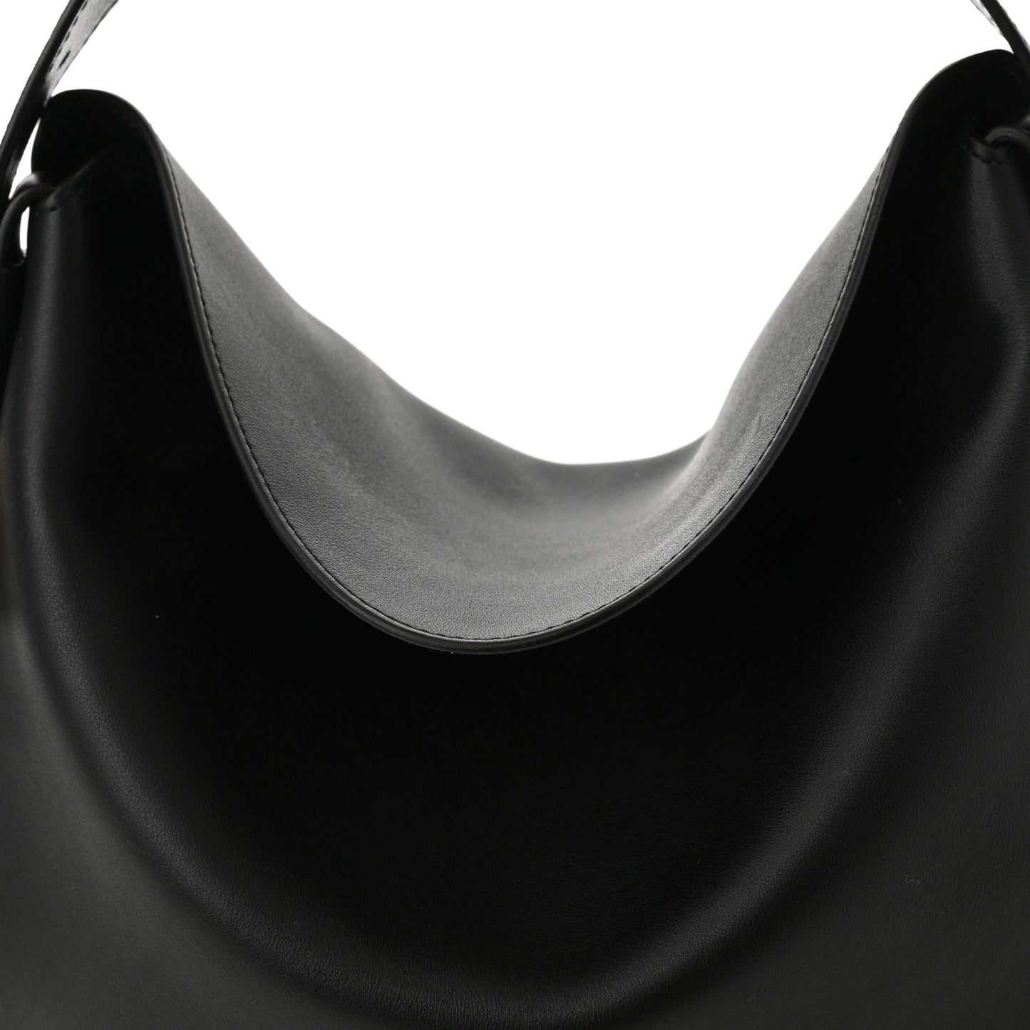 Calfskin Cradle Black