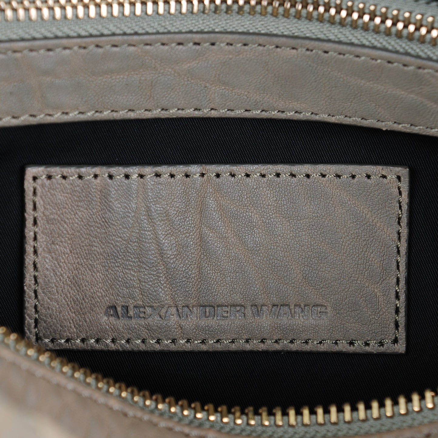 Pebbled Lambskin Rocco Granite