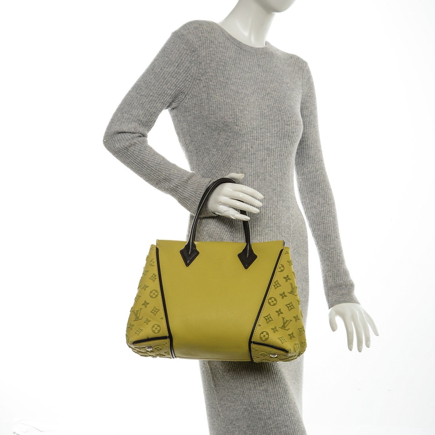 Louis Vuitton Veau Cachemire W PM Pistache 2 of 6