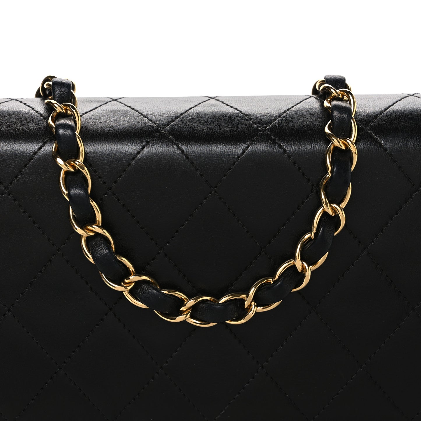 Lambskin Quilted Medium Single Flap Black